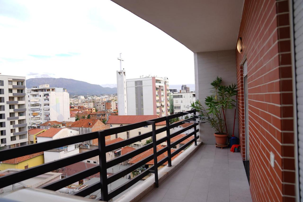 Kler Apartments City Center Тирана Экстерьер фото